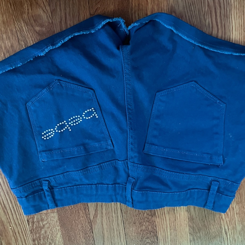 Blue bebe shorts new worn !